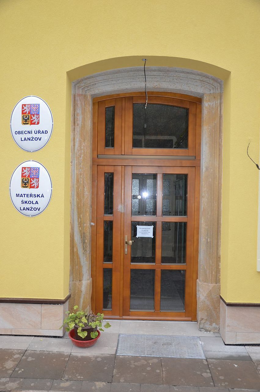 Plastová okna a dveře