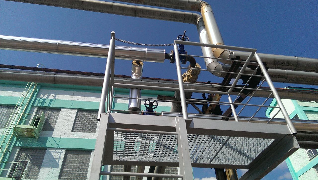 Zdravotechnika, elektroinstalace